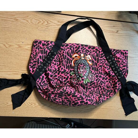 New Betsey Johnson Betsyville Animal Prt Purse Handbag Tote Bag Overnite 23”x16” - Picture 2 of 7